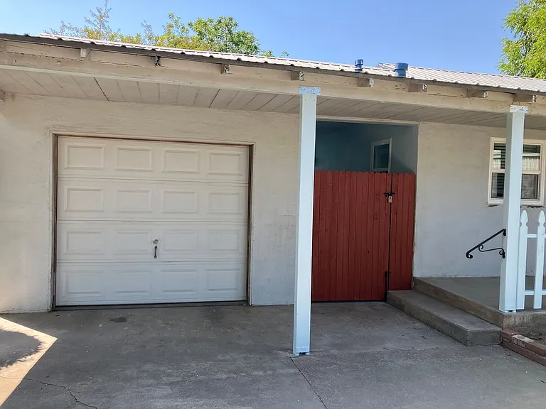 931 Reno Ave #K — Photo 3