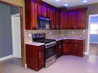 6 Armstrong Pl #1, Bridgeport, CT 06608