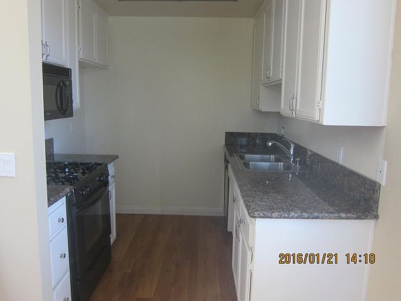 5th image of 4435 Coldwater Canyon Ave APT 201