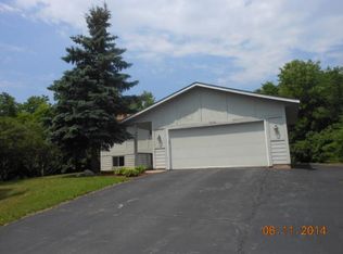 1000 McAndrews Rd W, Burnsville, MN 55337