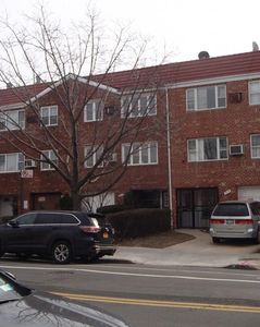 76-14 31 Avenue, Flushing, NY, 11370