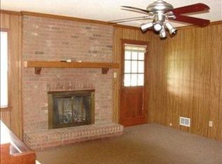 104 Wren Ln, Inman, SC 29349