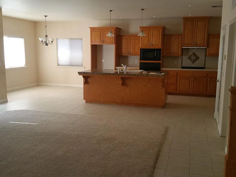 1420 Marsala Ave — Photo 3
