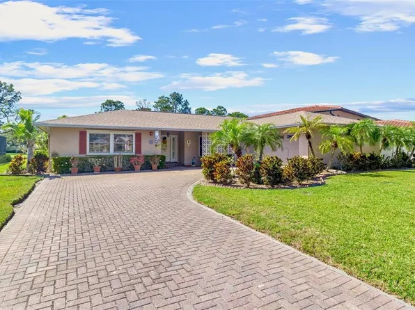 6790 Burning Tree Dr, Seminole, FL 33777