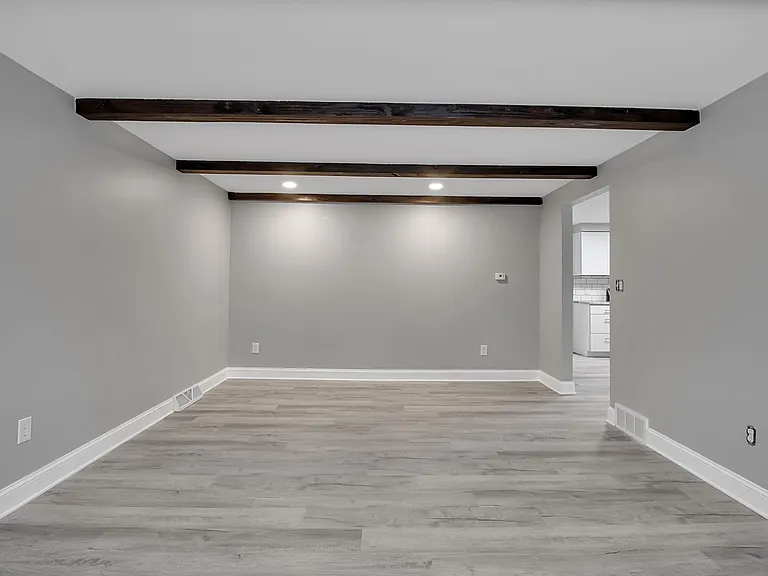 311 Sundridge Dr #1 — Photo 4