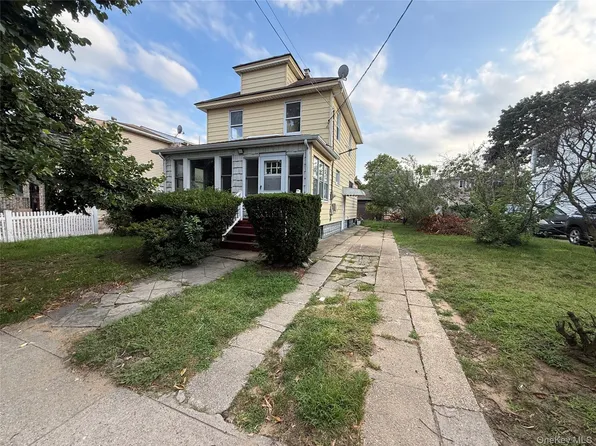 24322 Weller Avenue, Rosedale, NY 11422