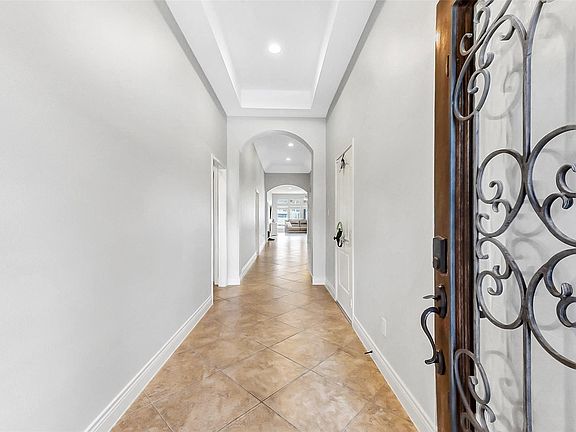 3rd image of 106 Colina Vista Way