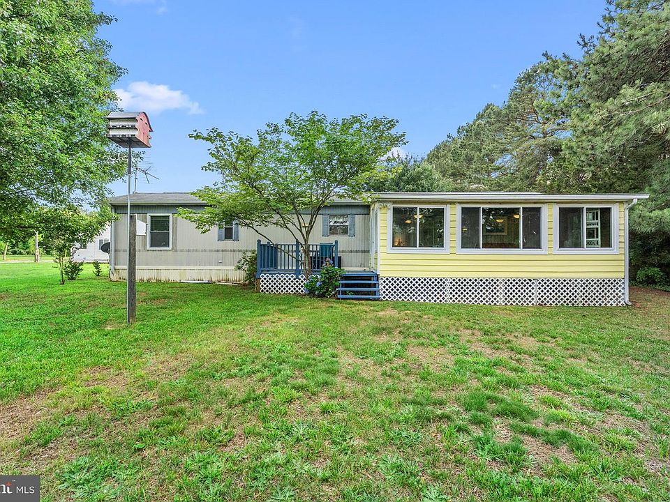 1st image of 157 Morattico Creek Rd