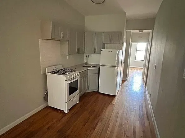 265 E 10th St APT 8, New York, NY 10009