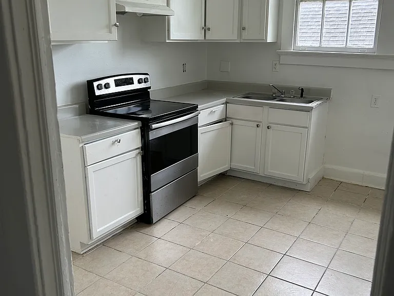 3628 Frenchmen St #UPSTAIRS — Photo 11