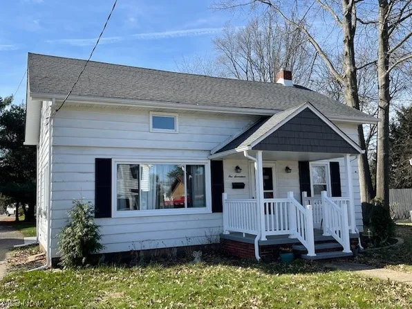 117 Wooster St NE, Navarre, OH 44662