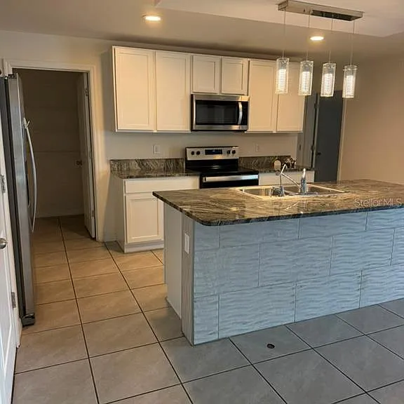 8735 SW 46th Ave — Photo 12