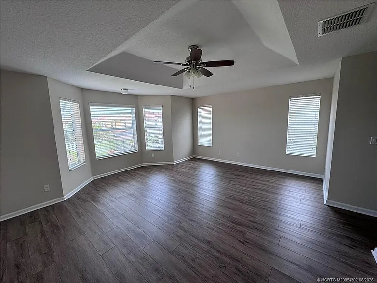 11239 SW Barton Way — Photo 24