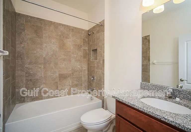 2903 Esmeralda Dr — Photo 17