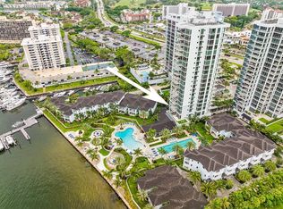 2 Water Club Way APT 401, North Palm Beach, FL 33408