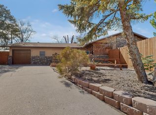 10245 Cove Ct NW, Albuquerque, NM 87114