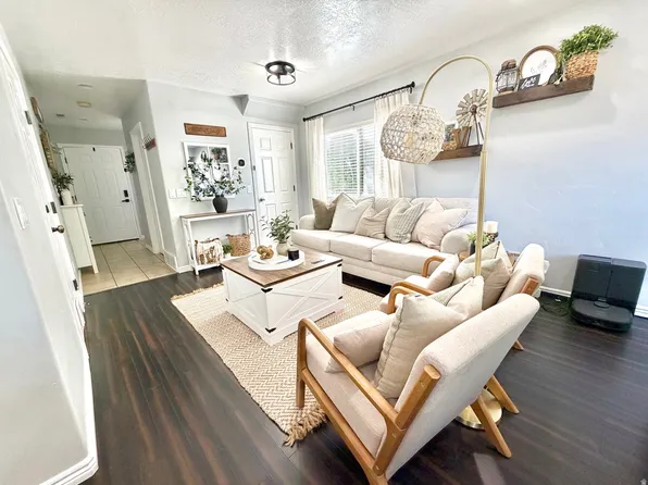 1766 W 5025 S, Roy, UT 84067