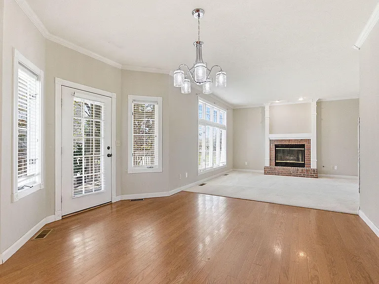 1110 Brookedale Ct — Photo 24
