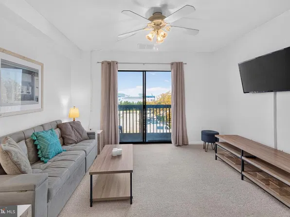 105 123rd St #353B2, Ocean City, MD 21842