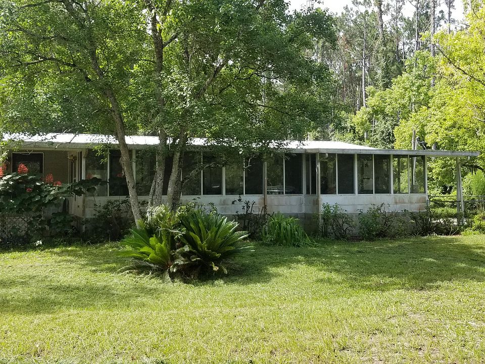 1st image of 438 Plantation Pines Dr