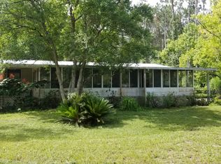 438 Plantation Pines Dr, Georgetown, FL 32139