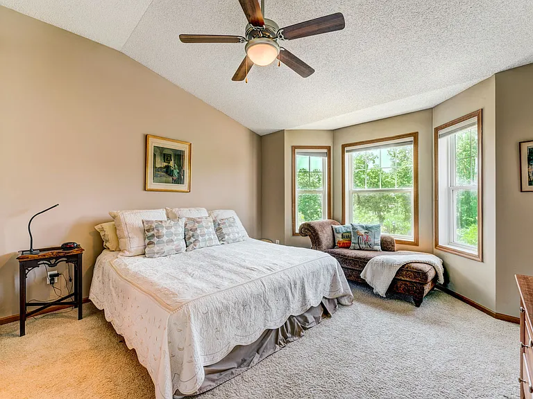 11939 Emery Village Dr N — Photo 12