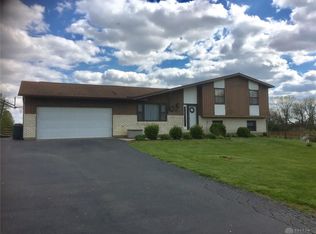 2207 Federal Rd, Xenia, OH 45385