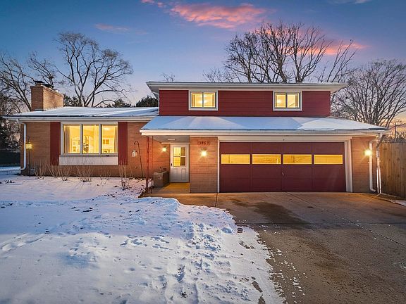 5th image of 3263 S Clay St