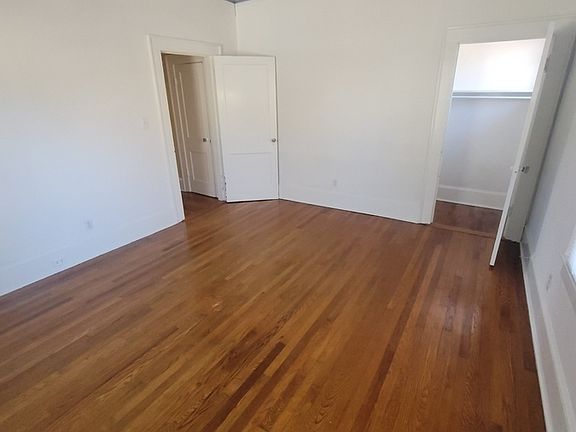 4th image of 616 W 1st St #B