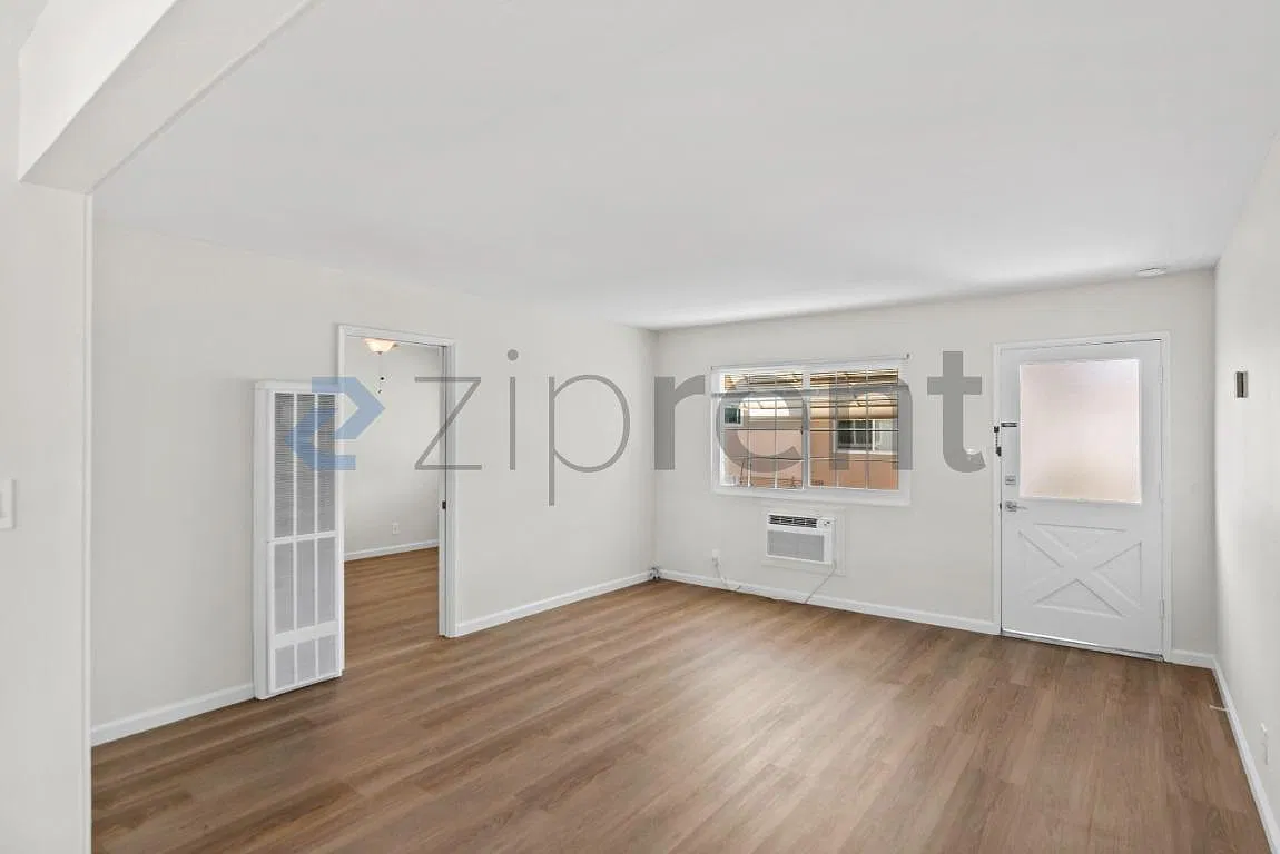 1 bed, 575 sqft, $2,650 — Photo 4