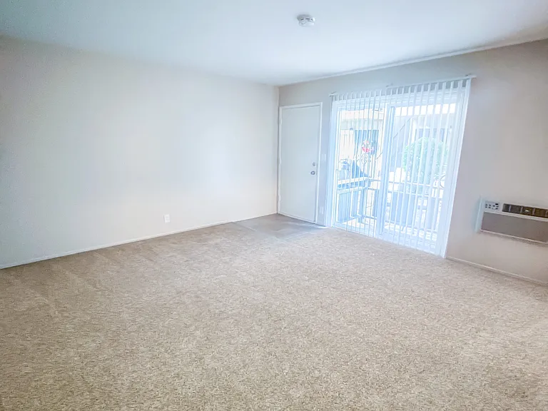 Monterey Manor Apartments — Photo 13