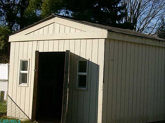 4th image of 6720 Centennial Dr