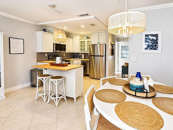 4th image of 2750 Ocean Shore Blvd APT 49