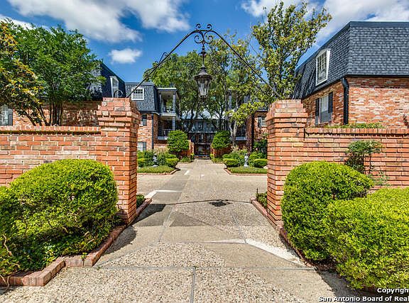2nd image of 8401 N New Braunfels Ave APT 148
