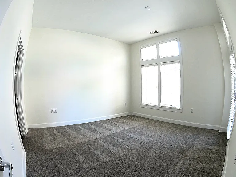 222 N East St #105 — Photo 11