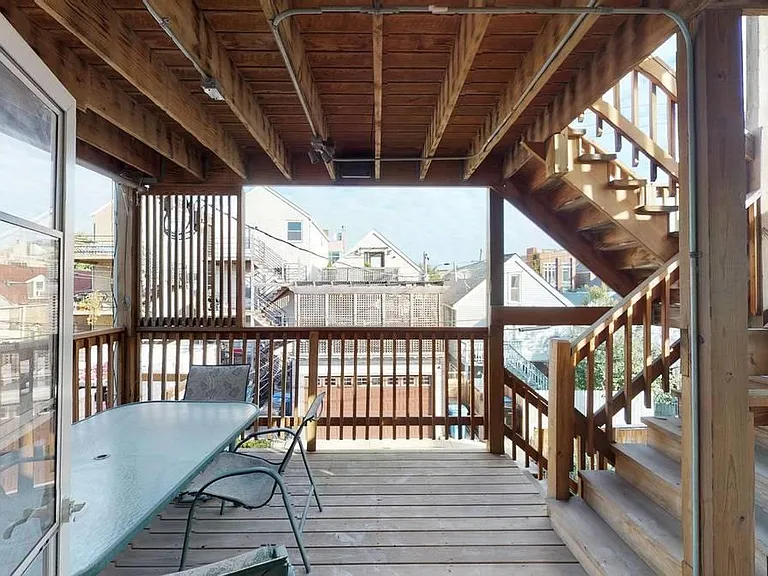 1632 W Blackhawk St #2 — Photo 14