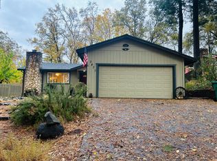 2873 Camino Heights Dr, Camino, CA