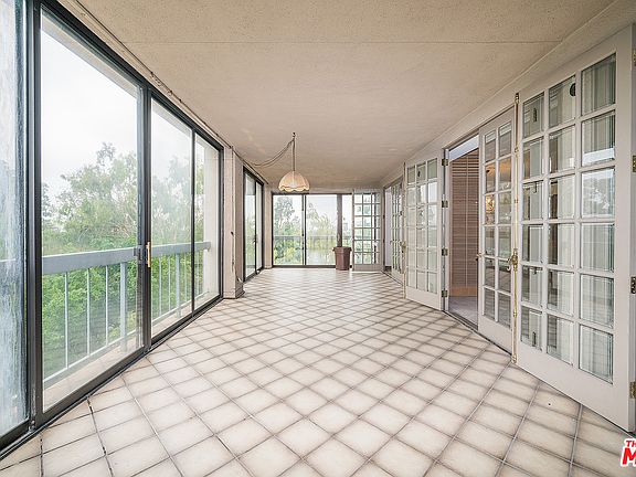 4th image of 4460 Wilshire Blvd APT 602