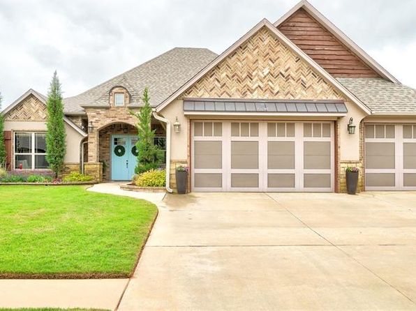 3000 Hunter Crest Dr, Edmond, OK 73034