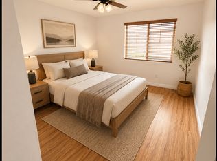 542 Suncup Cir, Hemet, CA 92543