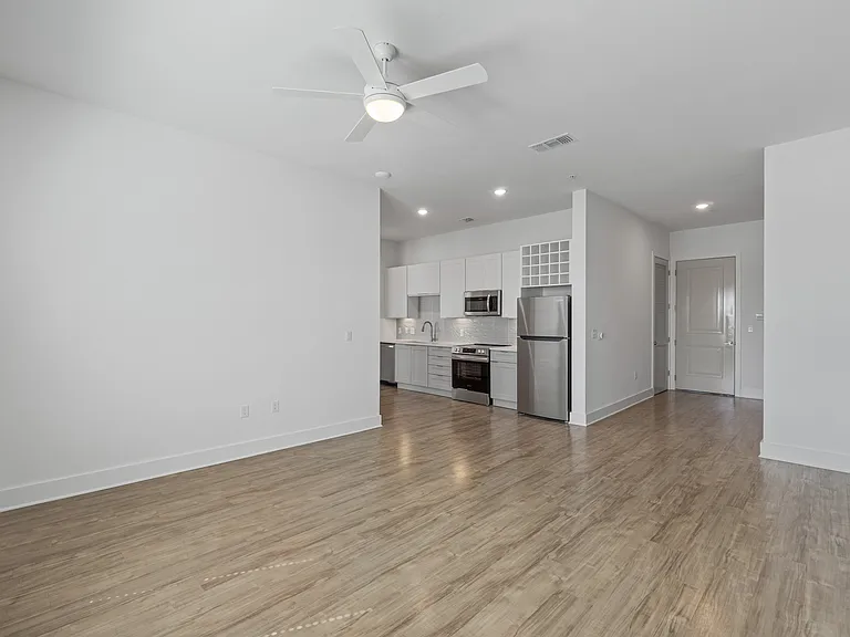 Botanic Miramar Beach — Photo 116