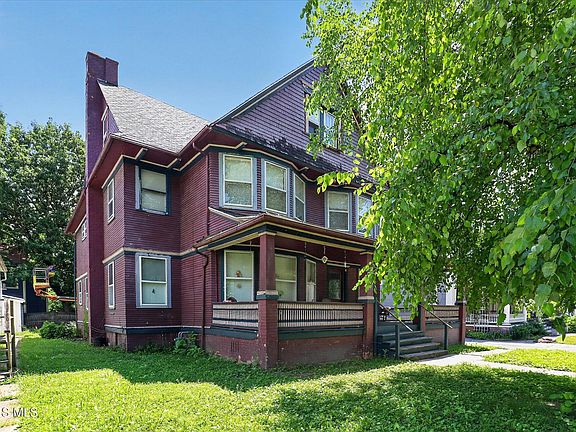 3rd image of 2268 Parkwood Ave