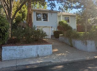 205 Marvin Way, Auburn, CA 95603