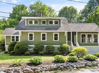 10 Grant Pl, Lexington, MA 02420