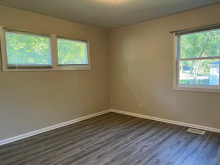 309 Valley Dr #A — Photo 10