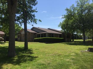 105 Oak Haven Rd, Fredericksburg, TX 78624