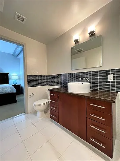 919 Florida Ave NW #105 — Photo 31