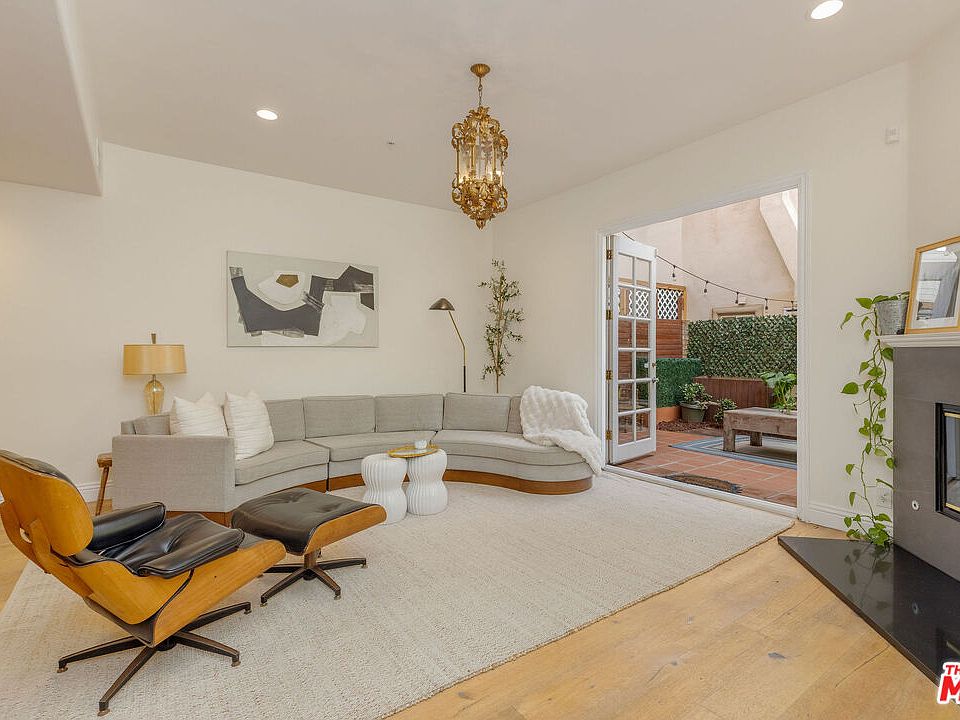 1st image of 11963 Mayfield Ave APT 102