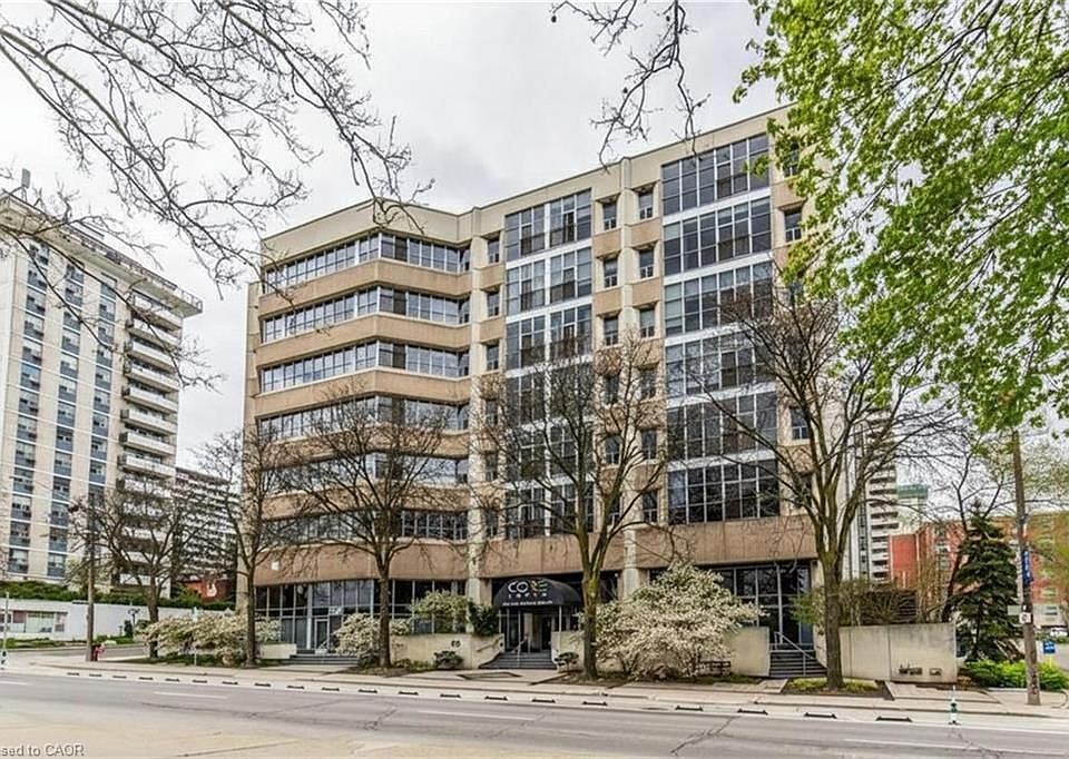 1st image of 66 Bay St S #106