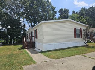 750 Dunlop Ln #61, Clarksville, TN 37040